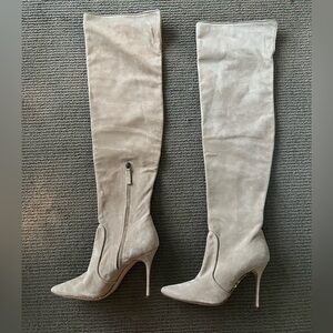Manolo Blahnik beige thigh high suede boots, see pictures for condition, size 40